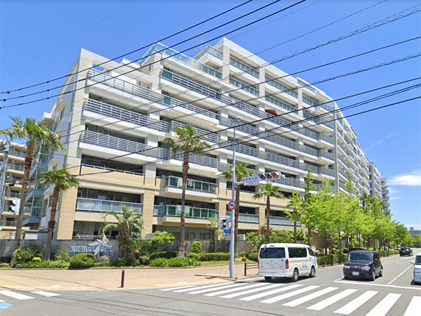 香椎浜ガーデンズ