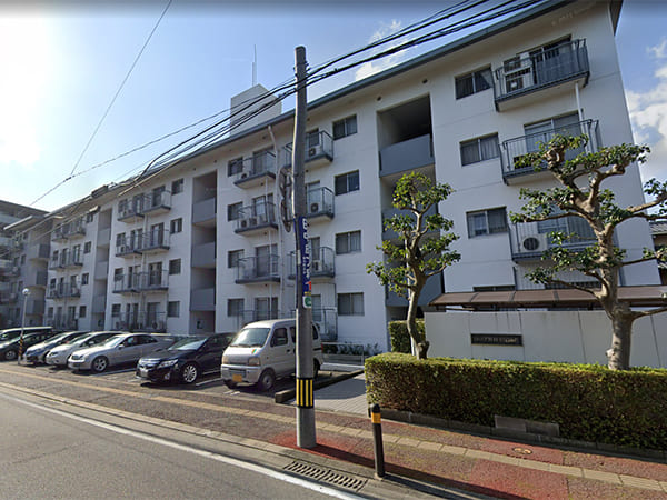 コープ野村平尾山荘