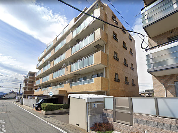 グランピア空港前