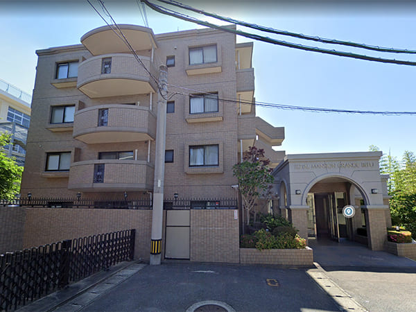 ロイヤルマンショングランデ別府