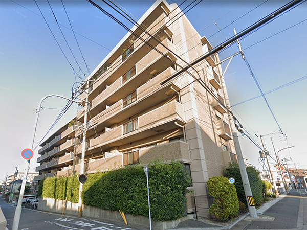 ファミール長丘