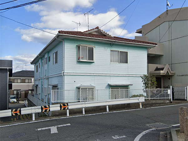 春日市岡本2丁目一棟売アパート