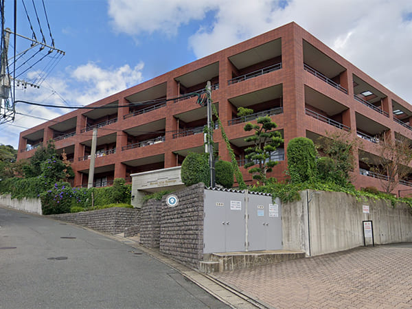 ファーネストヒルズ高宮インテルノ