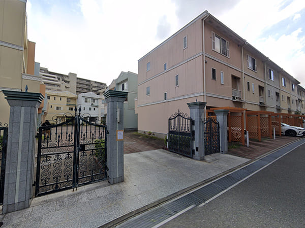福岡市東区八田1丁目タウンハウス